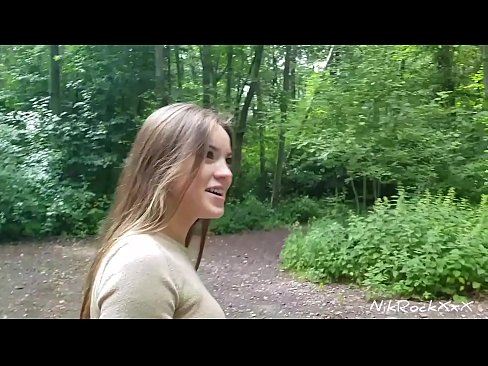 ❤️ Ek het vir Evelina voorgestel dat ons in 'n publieke plek naai! Sy het ja gesê. Toe genaai ek haar in die gat en kom in haar mond. Toe vis sy haarself. ❤️ Sluts by porn af.xxxifuck.ru ❌